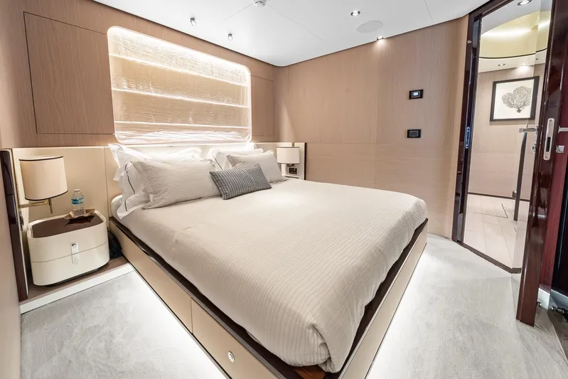 No Name Yacht Photos Pics Luxurious bedroom interior of 2022 Azimut Grande 27 METRI yacht, featuring elegant design and modern amenities.