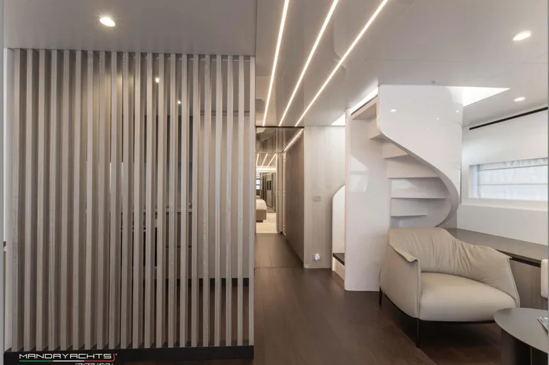  Yacht Photos Pics Luxurious interior of 2025 MandaYachts 8 SPIDER with modern design and elegant furnishings.