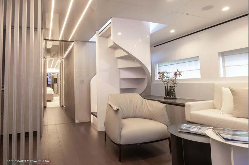  Yacht Photos Pics Luxurious interior of 2025 MandaYachts 8 SPIDER, featuring modern design and elegant furnishings.