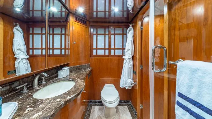 B Happy Yacht Photos Pics Port Master head