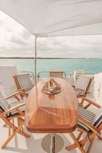B Happy Yacht Photos Pics Boat deck dining