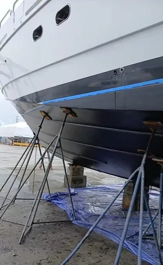 B Happy Yacht Photos Pics 