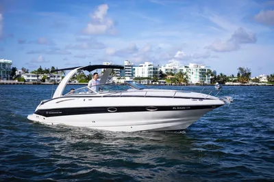 Crownline 320 LS