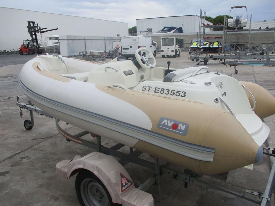 2013 Avon Seasport Jet 330