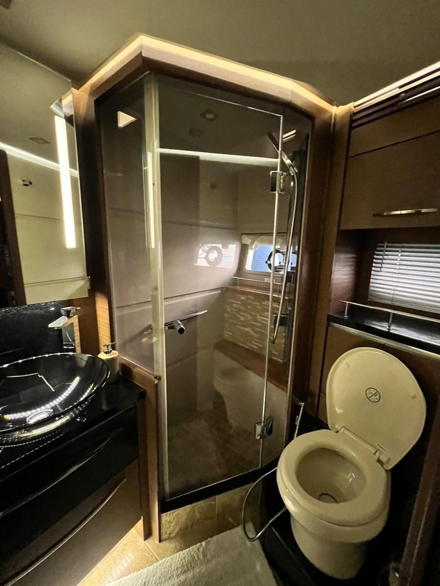 2016 Sea Ray 65 