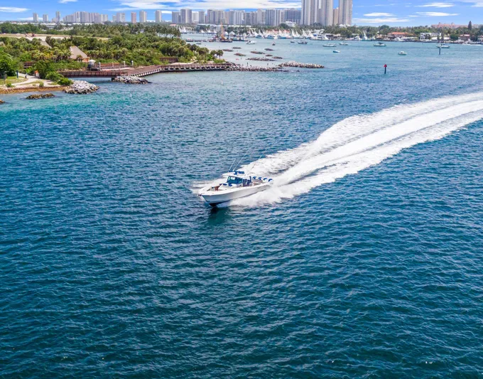 Polar II Yacht Photos Pics 