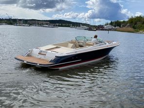 Chris-Craft 28 Corsair