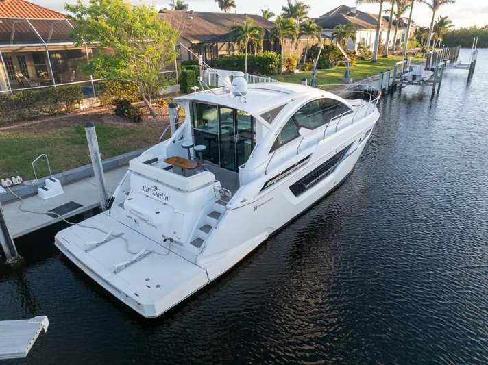 Lil' Darlin' Yacht Photos Pics 