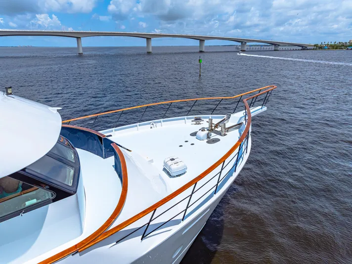 Melia Yacht Photos Pics 