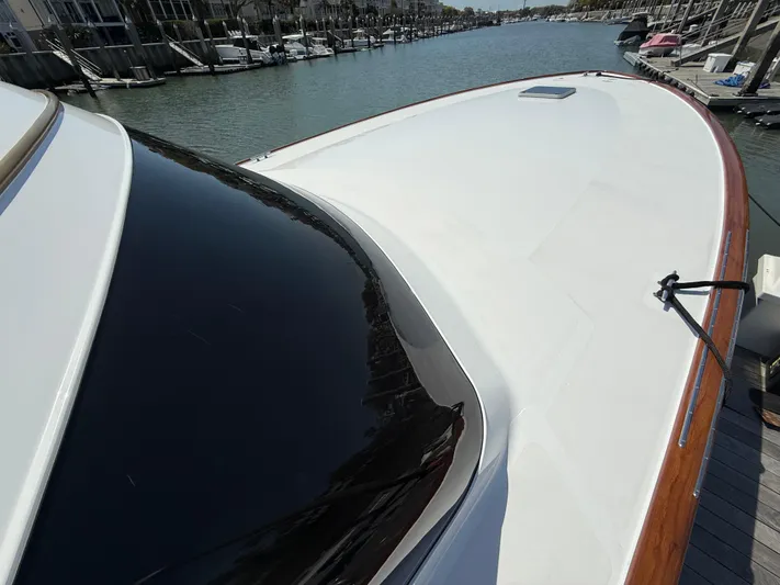 Gryphon Yacht Photos Pics 