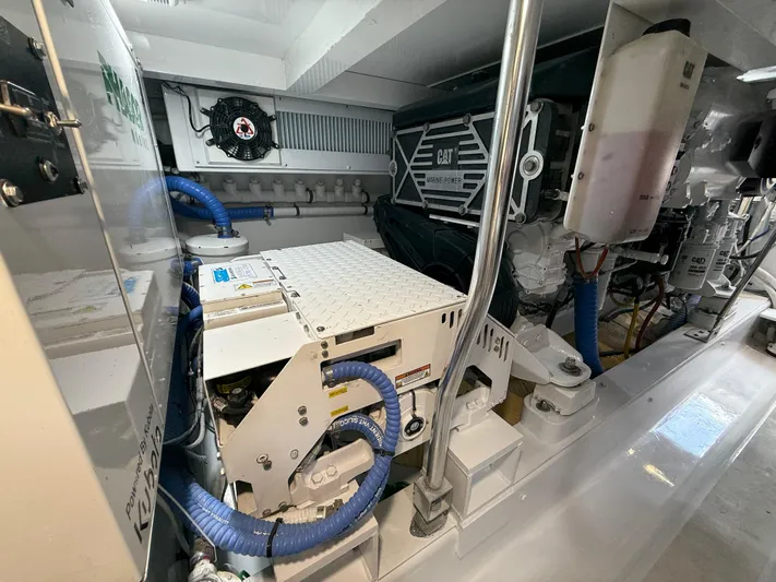 Gryphon Yacht Photos Pics 