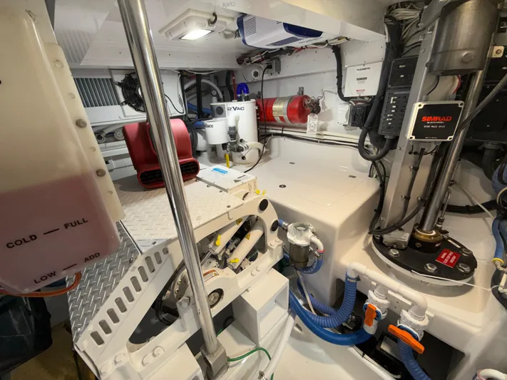 Gryphon Yacht Photos Pics 