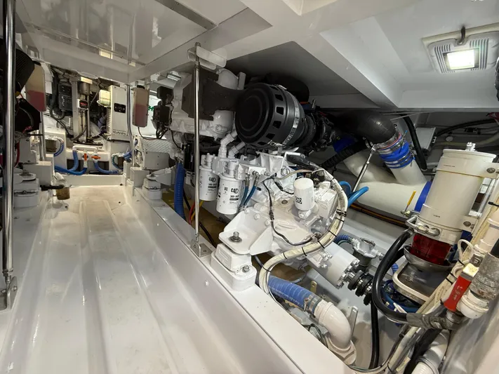 Gryphon Yacht Photos Pics 