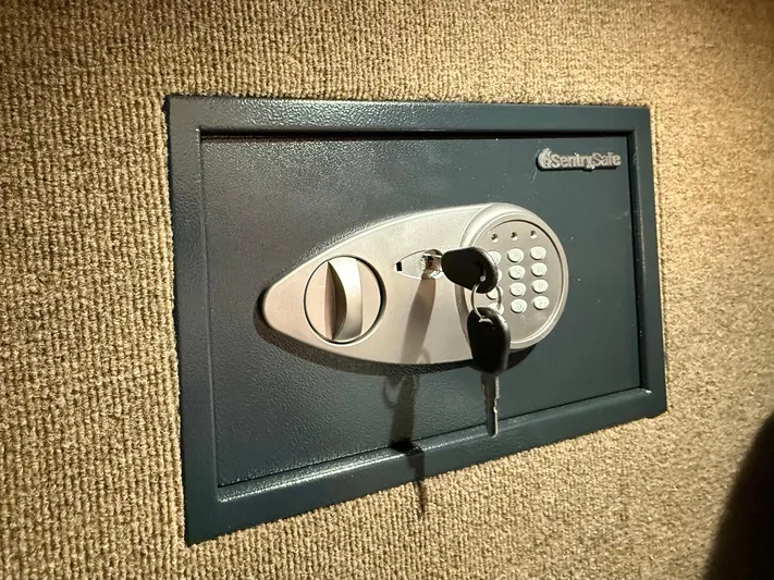 Gryphon Yacht Photos Pics Secure SentrySafe with key and keypad lock on Custom Carolina Ritchie Howell, 2002 model.