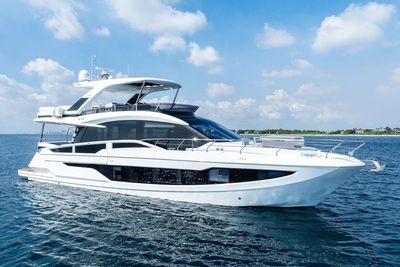 Yacht