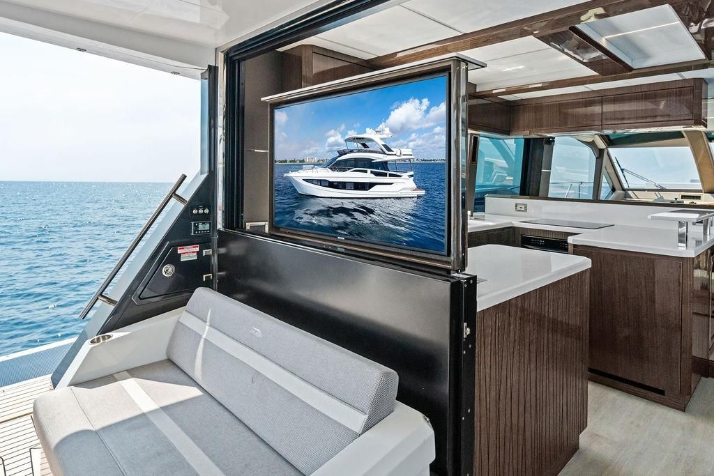 2022 Galeon 68 