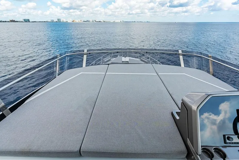 Triple T Yacht Photos Pics 2022 Galeon 640 Fly yacht deck with ocean view and clear skies.