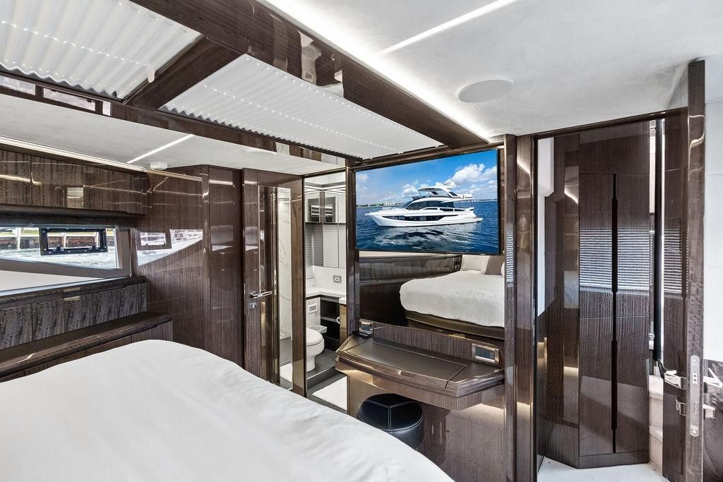 2022 Galeon 68 