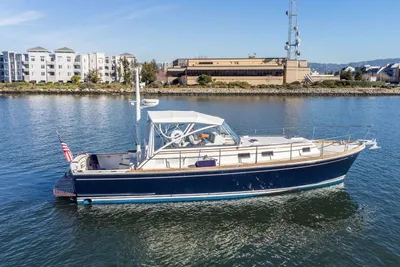 Grand Banks 38 Eastbay EX