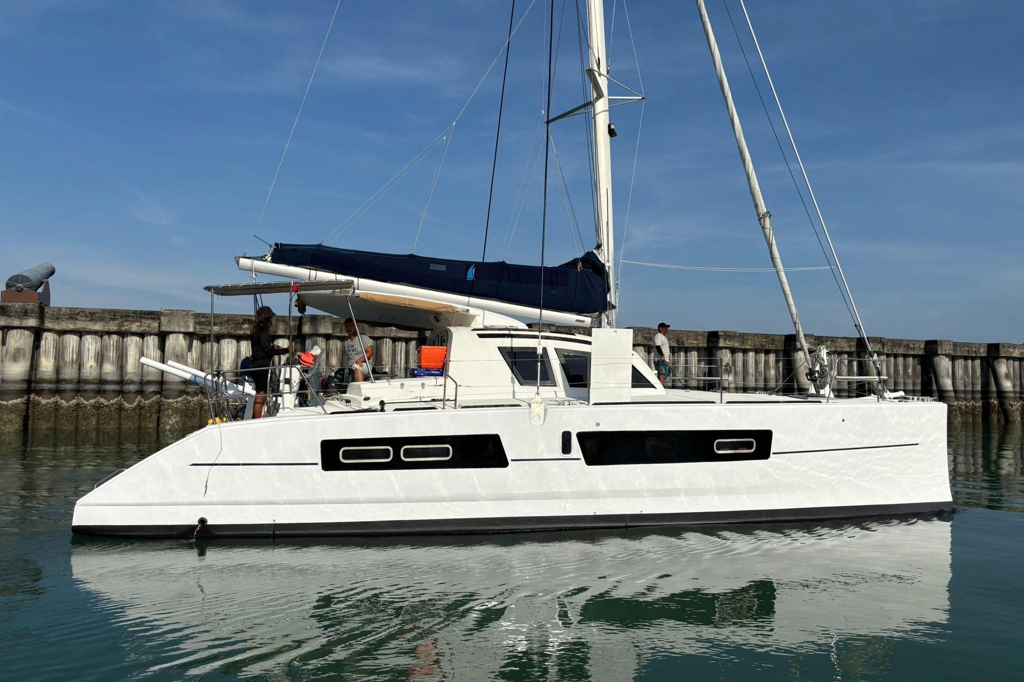 Catana 42