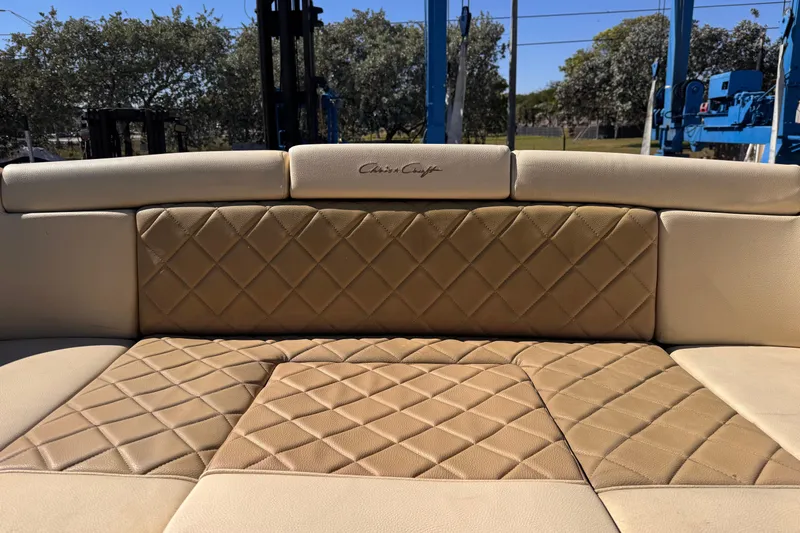  Yacht Photos Pics Luxurious leather seating on 2019 Chris-Craft Corsair 30 boat, featuring diamond stitching.