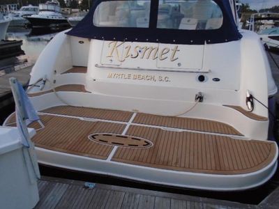 Yacht