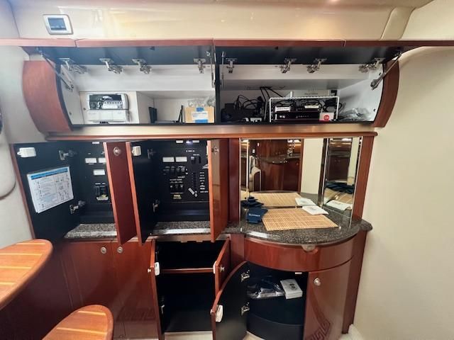 2005 Sea Ray 50 