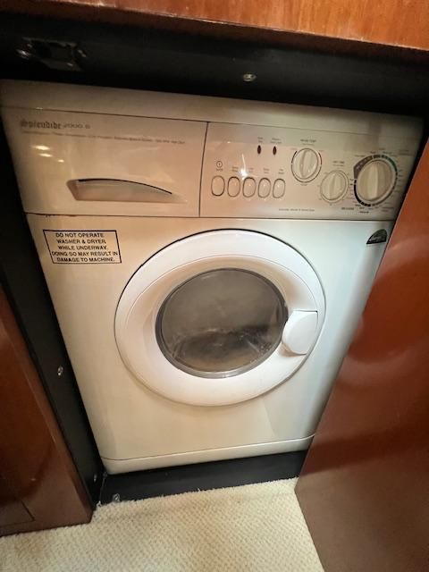 2005 Sea Ray 50 