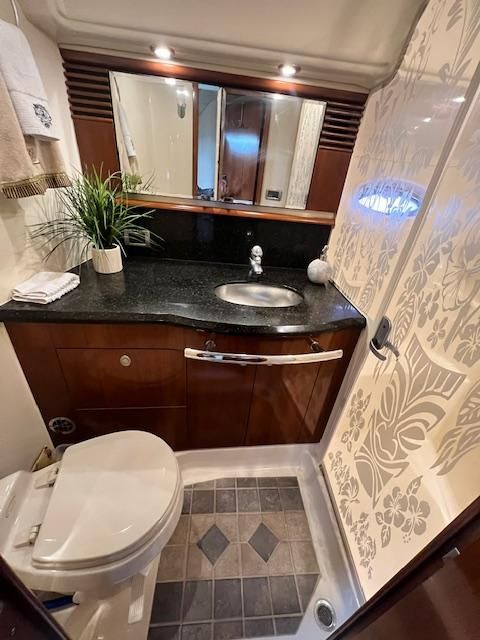 2005 Sea Ray 50 