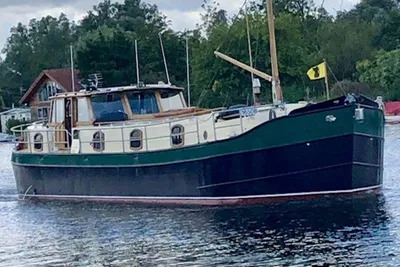 2002 Luxemotor Replica Dutch Barge 55ft