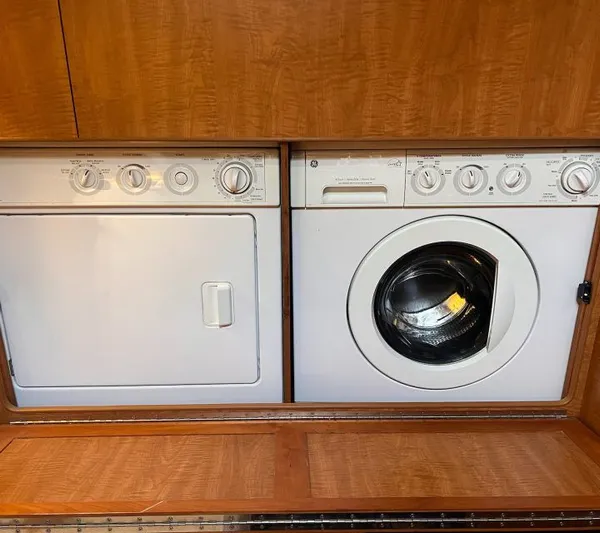 Shamrock Yacht Photos Pics 