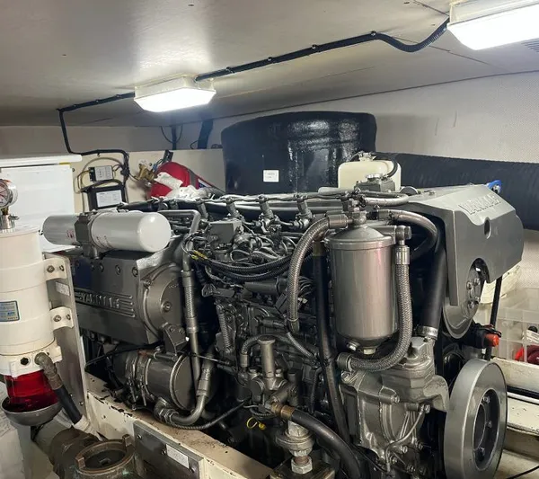 Shamrock Yacht Photos Pics 