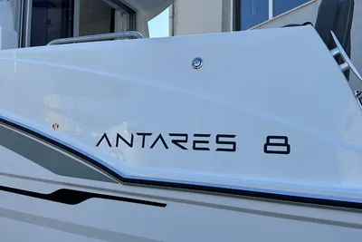 Beneteau Antares 8