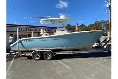 Cobia 262 Center Console