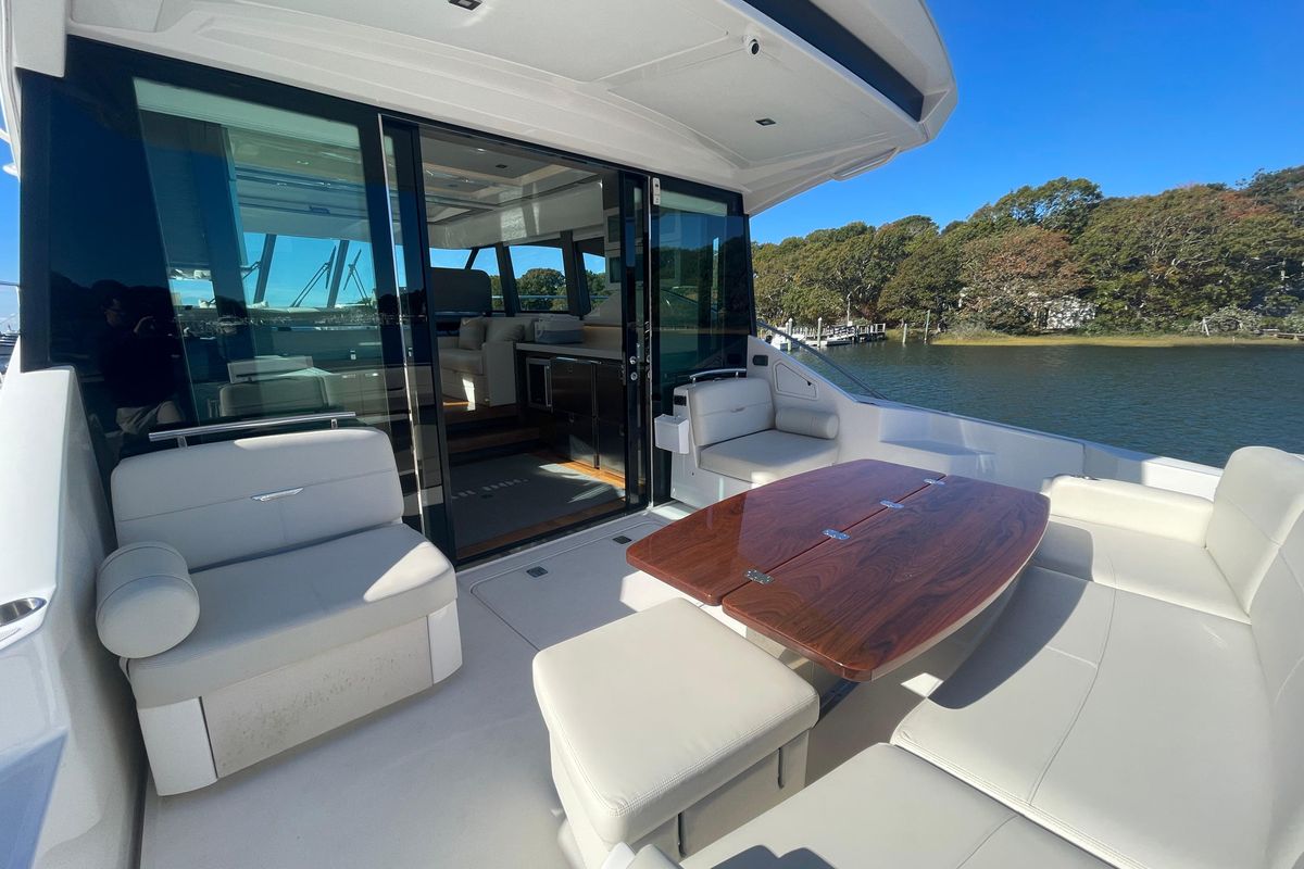 2020 Tiara Yachts 53 