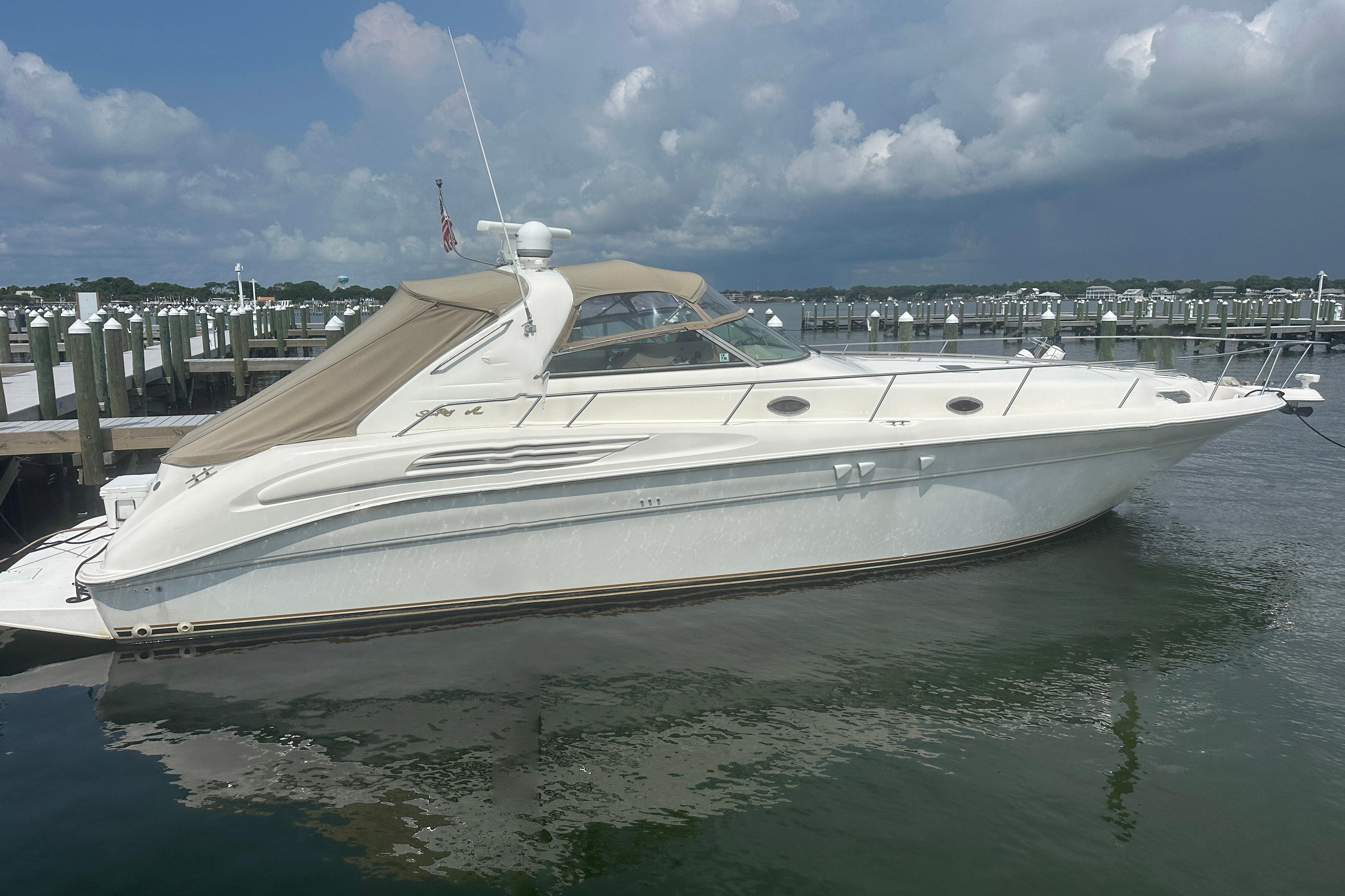 1998 Sea Ray 450 Sundancer