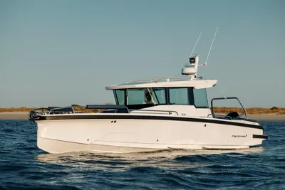 Axopar AX29 XC Cross Cabin U-Sofa