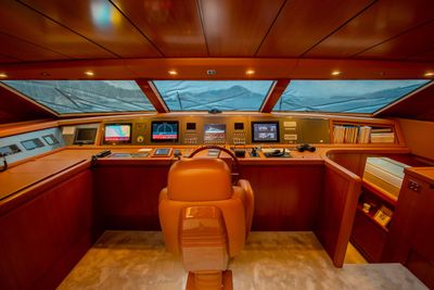 Yacht
