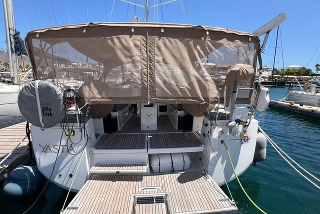 2021 Jeanneau 42 