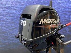 2023 Mercury 20 pk Langstaart 5 vaaruren