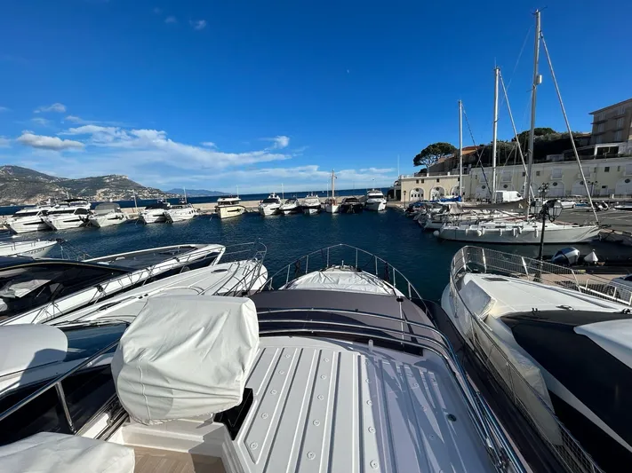  Yacht Photos Pics Ferretti 500 for sale