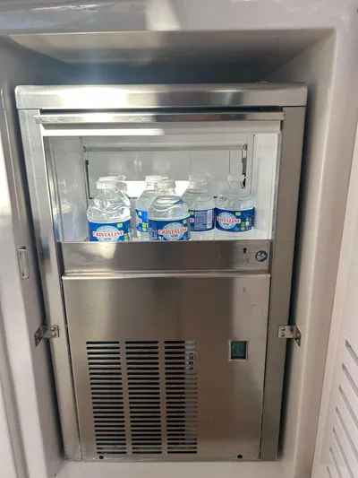  Yacht Photos Pics Ferretti 500 for sale