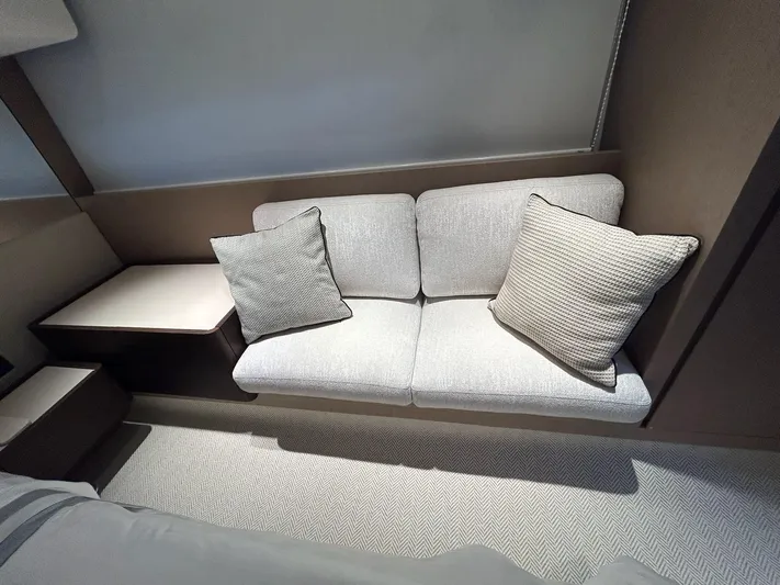  Yacht Photos Pics Ferretti 500 for sale