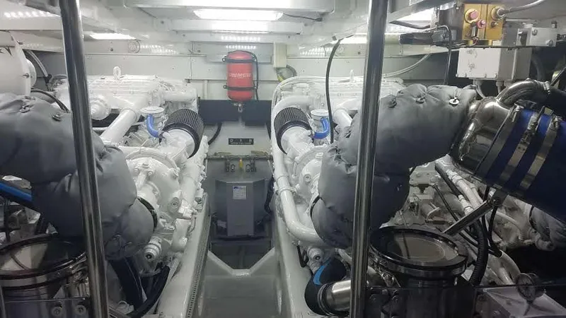 F66 Yacht Photos Pics 