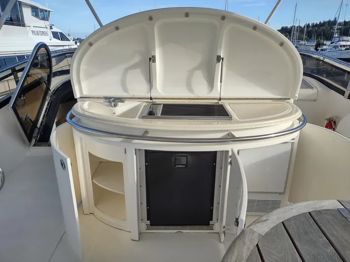 F66 Yacht Photos Pics 