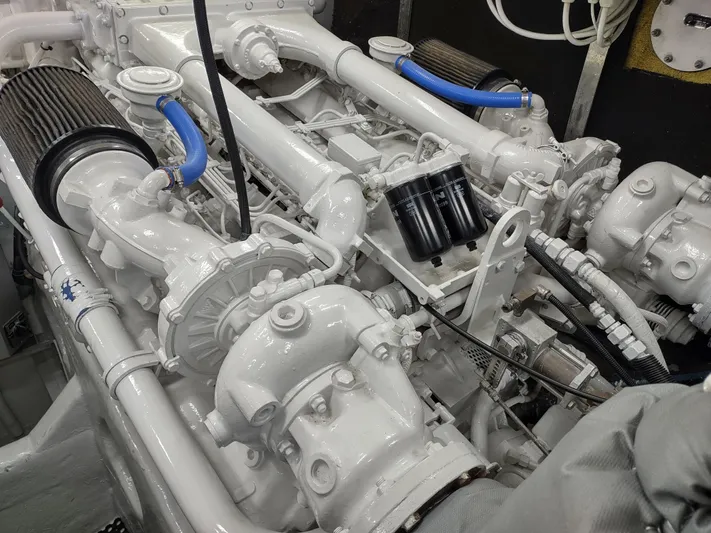 F66 Yacht Photos Pics 