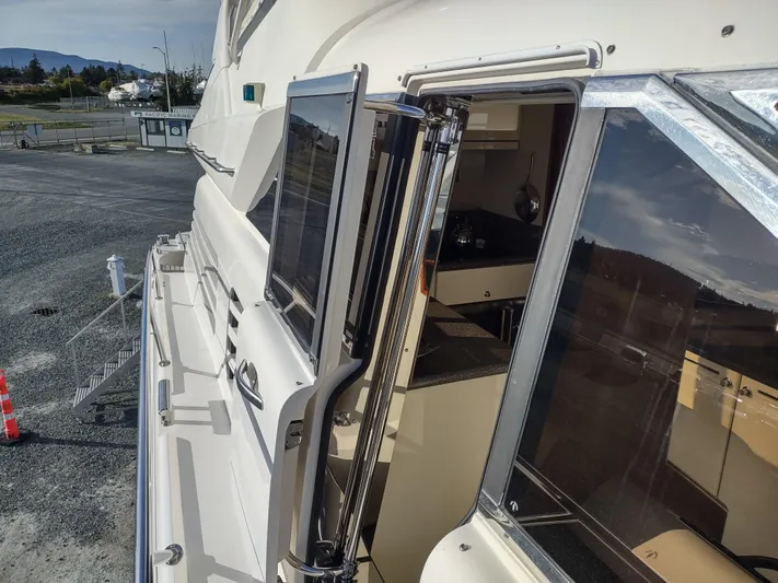 F66 Yacht Photos Pics 