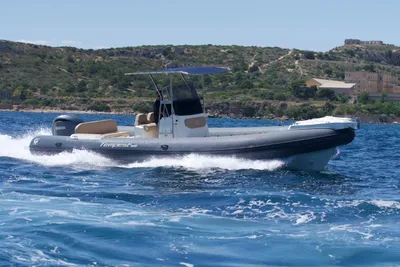 2024 Capelli Tempest 900 Luxe