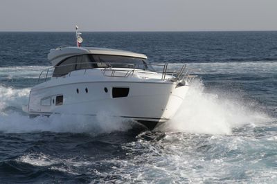 Yacht