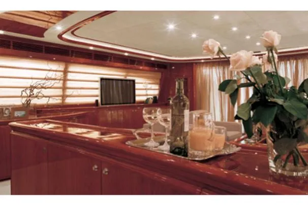  Yacht Photos Pics Manufacturer Provided Image